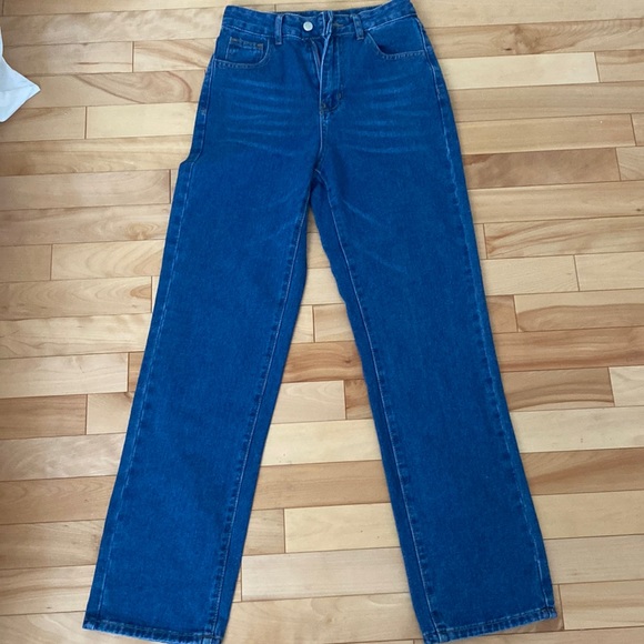 Brand new jeans! Medium-small oversized// great for adjusted or oversized look!! - Picture 1 of 2